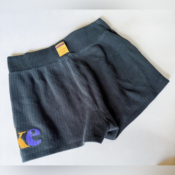 Nike Ribbed Knit Black Shorts size L retails $80 - Picture 3 of 8
